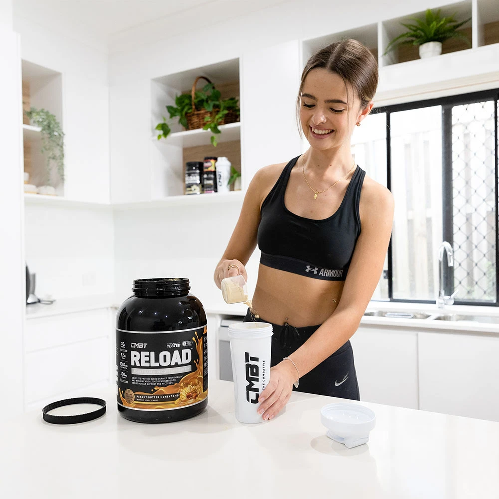 CMBT Reload Recovery 2.7Kg Peanut Butter Honeycomb 2 CMBT Reload Recovery 2.7Kg Peanut Butter Honeycomb - Image 2