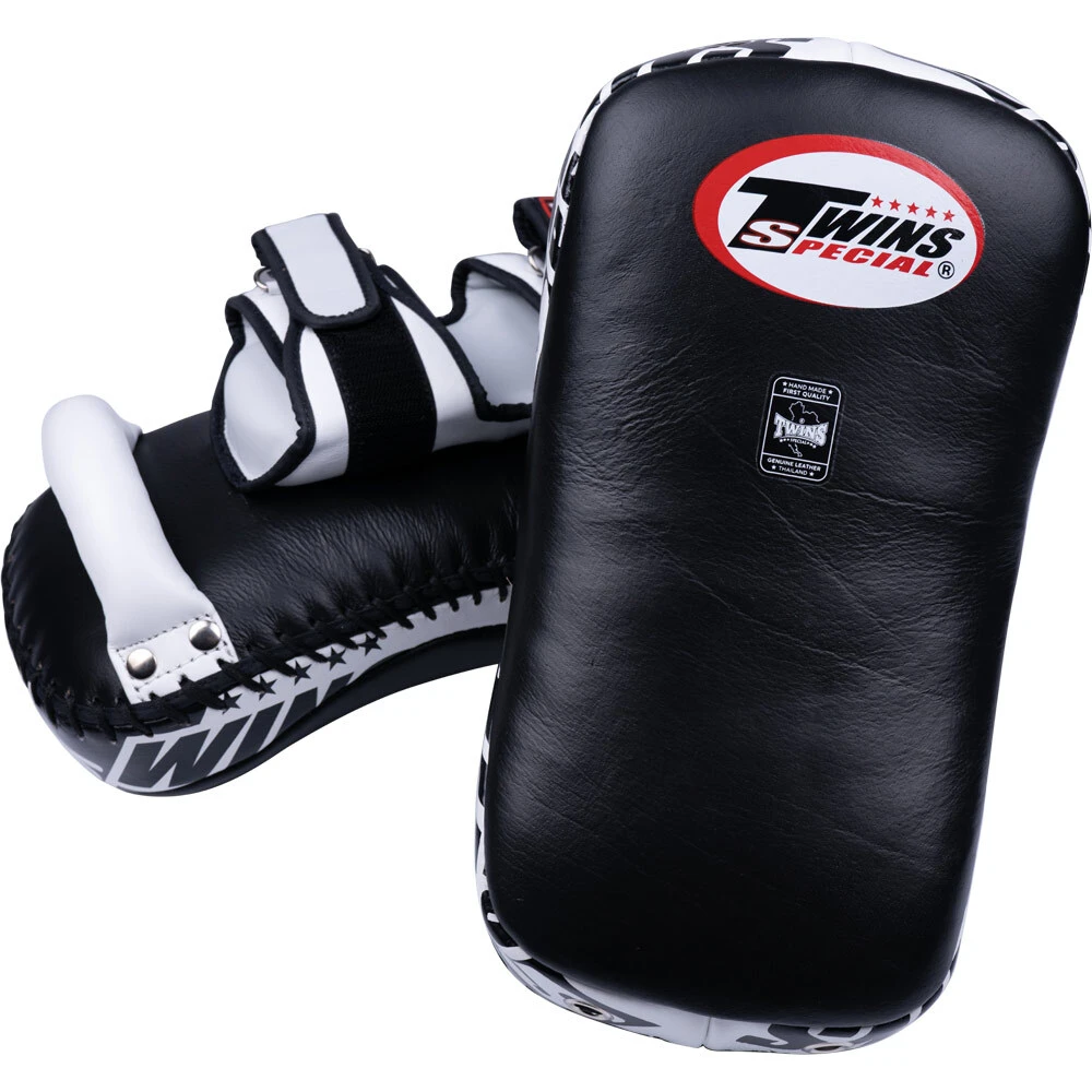 Twins Black/White Deluxe Curved Kick Pads 2 Twins Black/White Deluxe Curved Kick Pads - Image 2