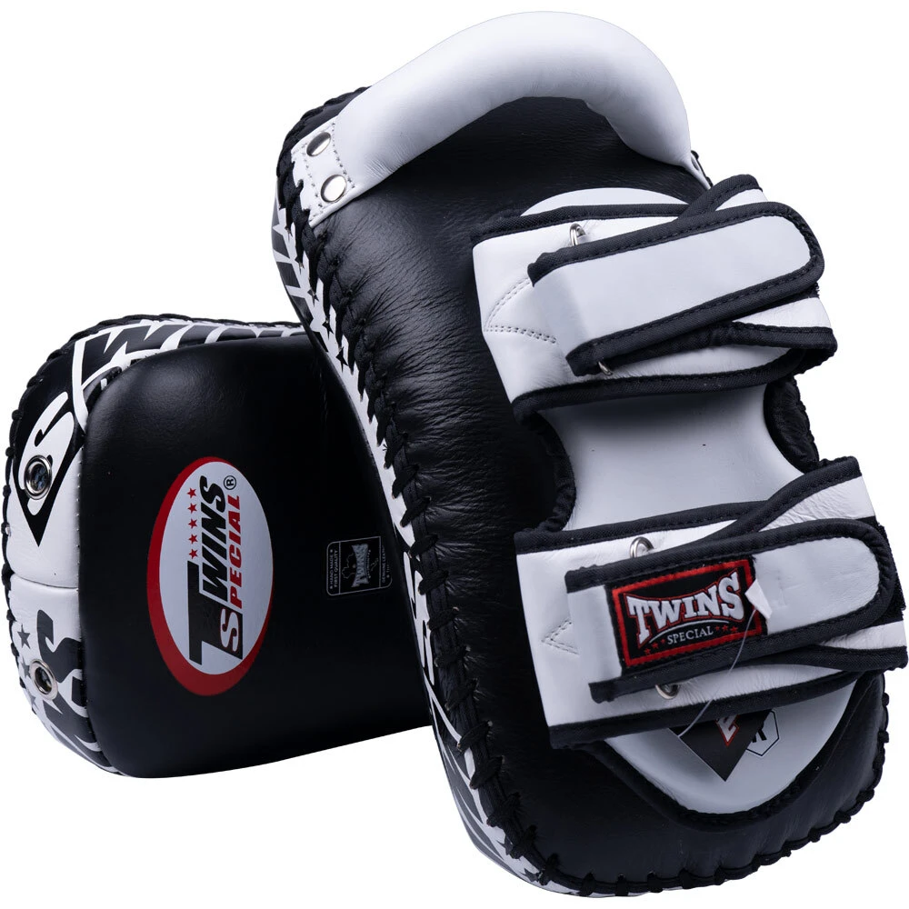 Twins Black/White Deluxe Curved Kick Pads 4 Twins Black/White Deluxe Curved Kick Pads - Image 4